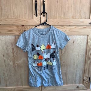 Lost Creek Outfitters “All the single ladies” chicken graphic tee shirt size S